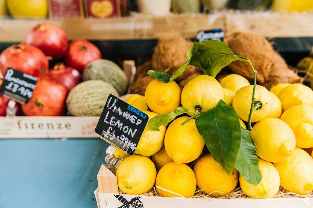 lemon fruit price signage