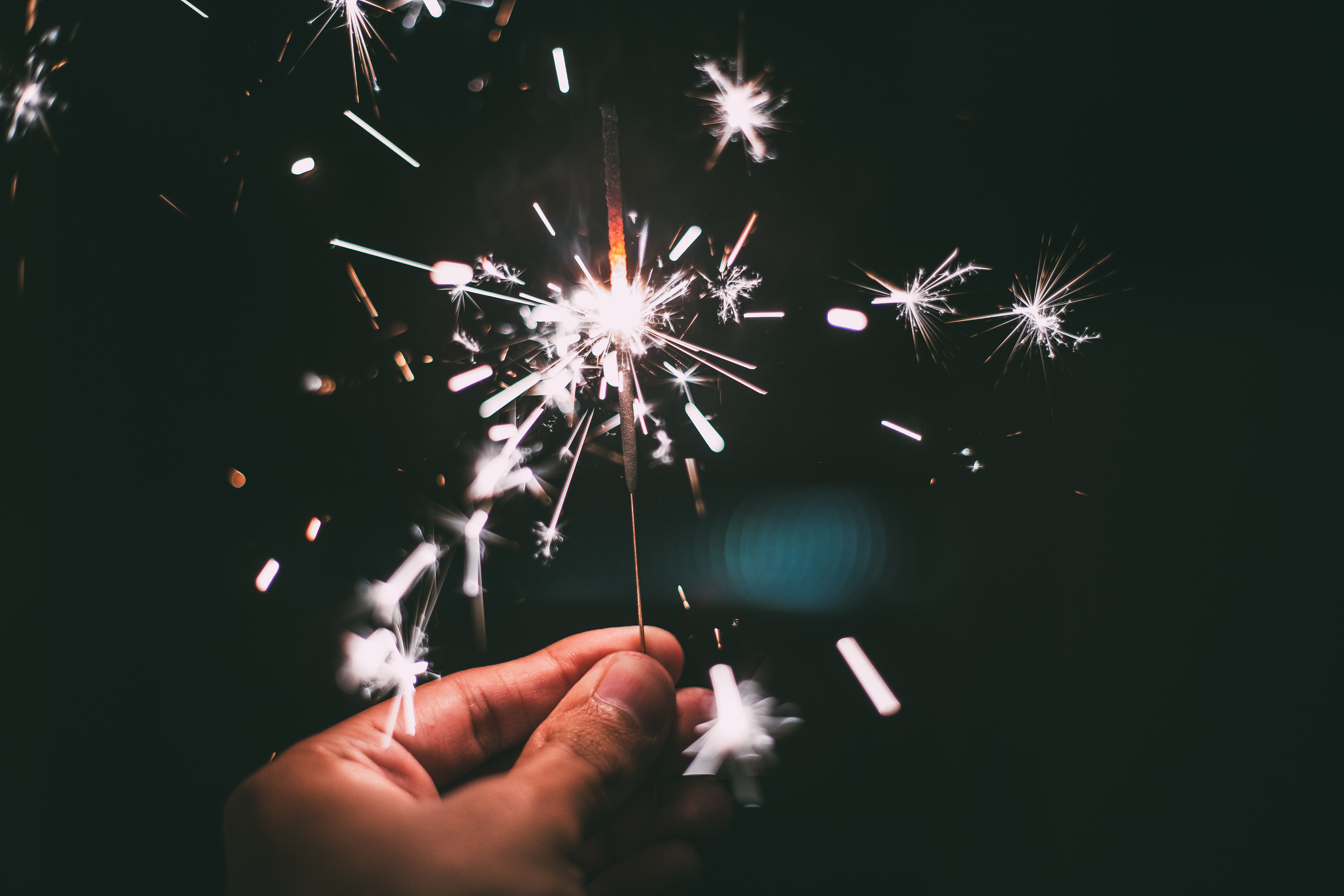 new year s eve sparkler sparks 38196